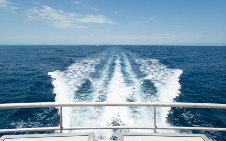 Ship departing, Great Barrier Reef, Australia